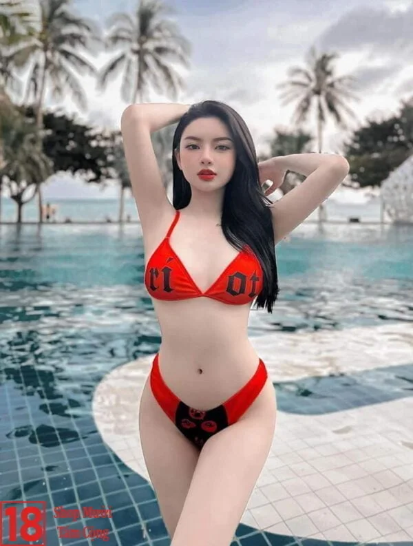 Ảnh gái xinh mặc bikini đỏ thể thao 66
