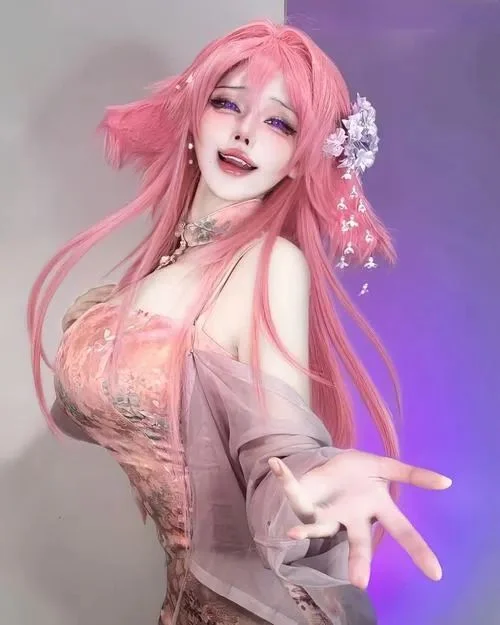 60 Ảnh Gái Xinh Cosplay Sexy Vú Bự căng tràn khiến anh em khó rời mắt