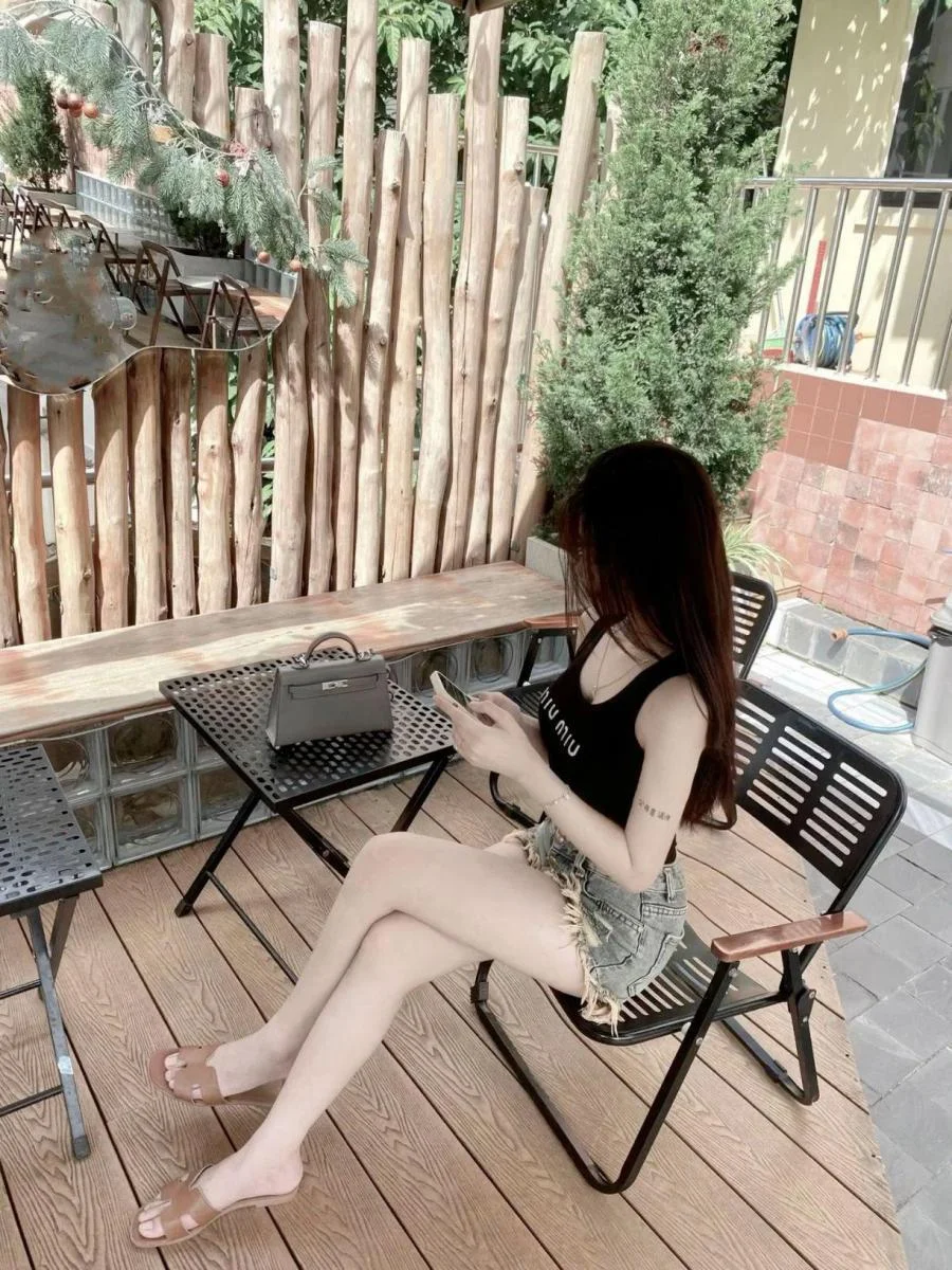 Gái xinh tiktok sexy trong bộ bikini đẹp