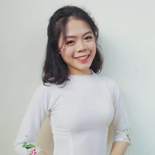 4 cô gái xinh đẹp được chú ý khi trở thành sinh viên (2)