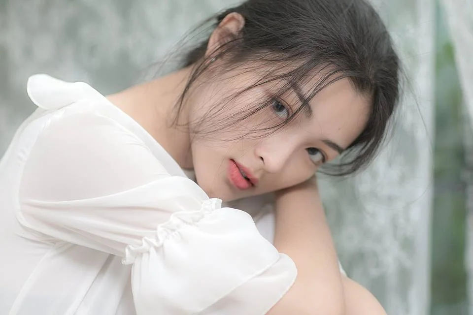 Loạt gái xinh phá tan định kiến sinh viên trường Y chỉ toàn đầu to mắt cận, hy vọng gì có hot girl (2)