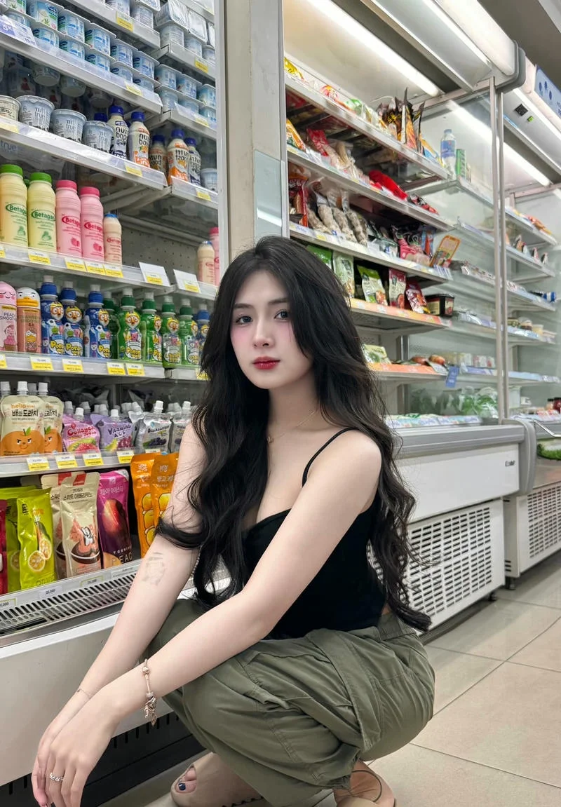 Ảnh Quỳnh Alee bikini sexy phong cách thời trang