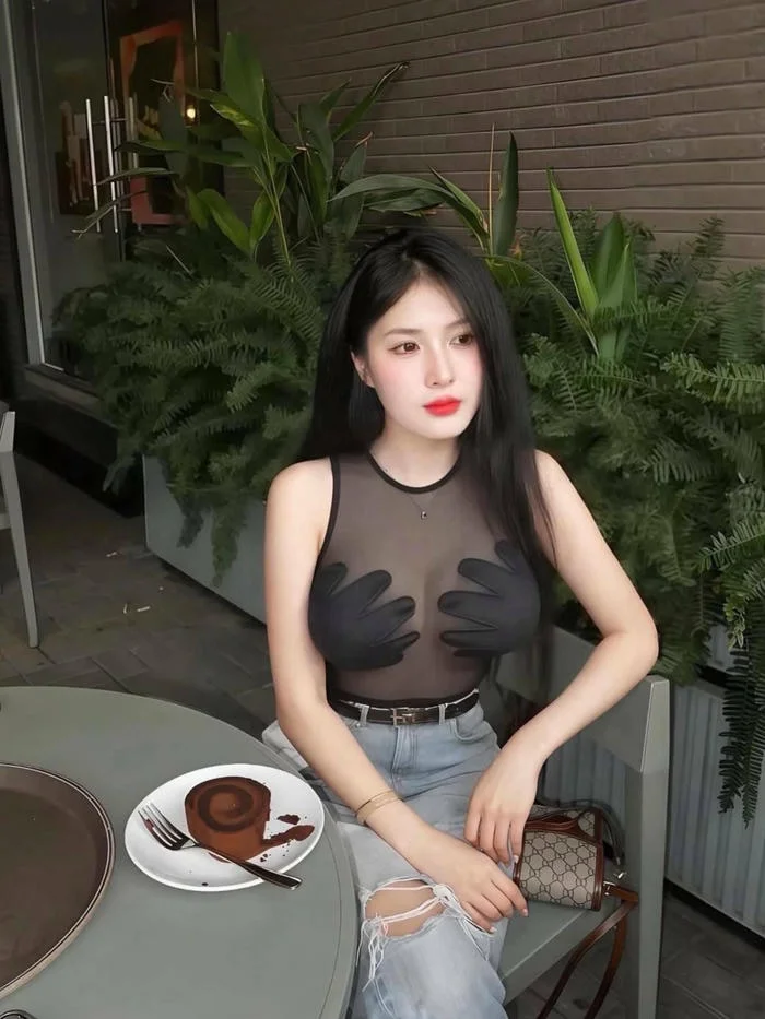 Full bộ clip sex quỳnh alee cực dâm đãng