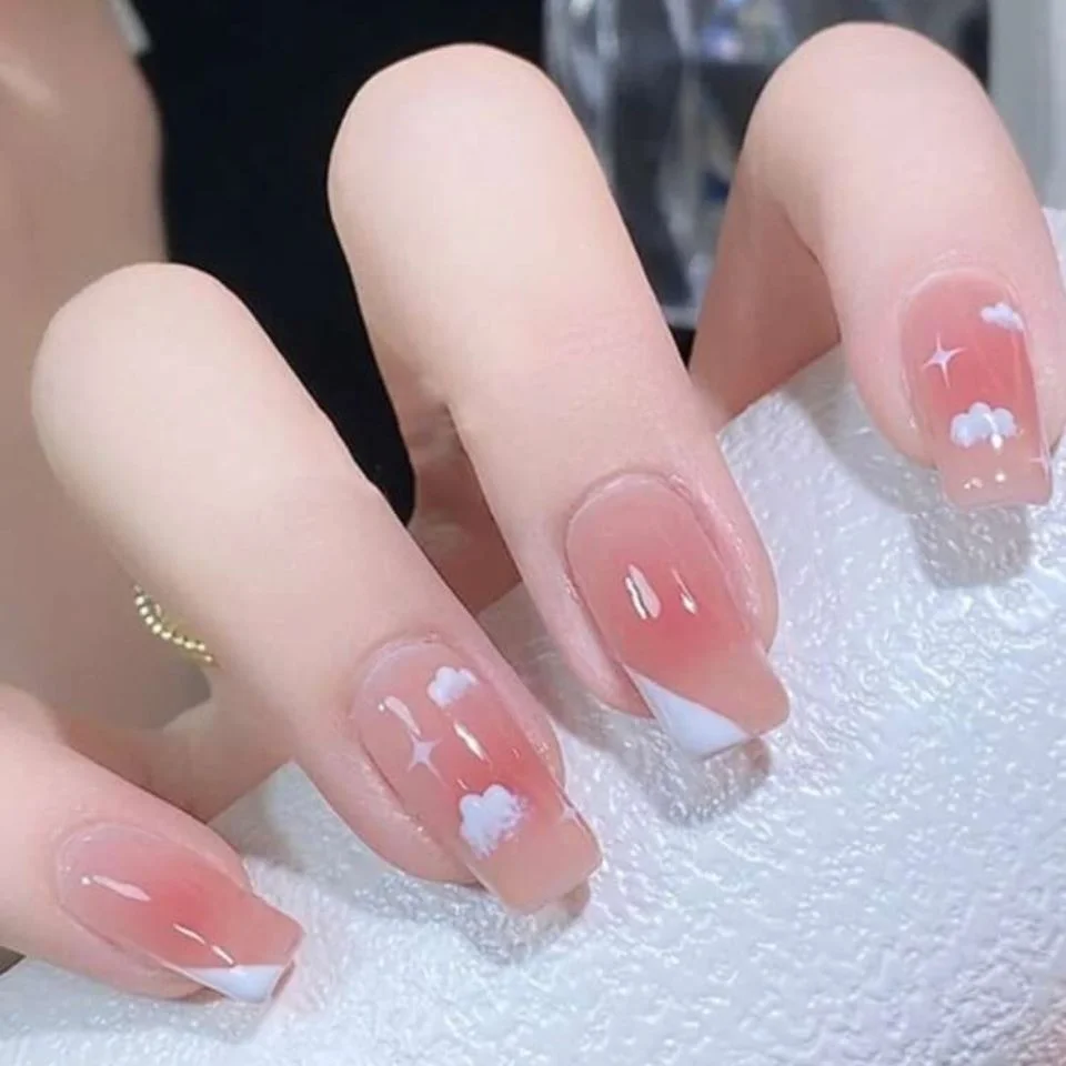 Nail hồng thạch họa tiết thiên thần nhỏ